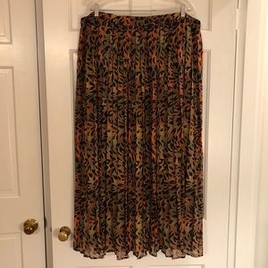 Jessica London Animal Print Pleated Skirt